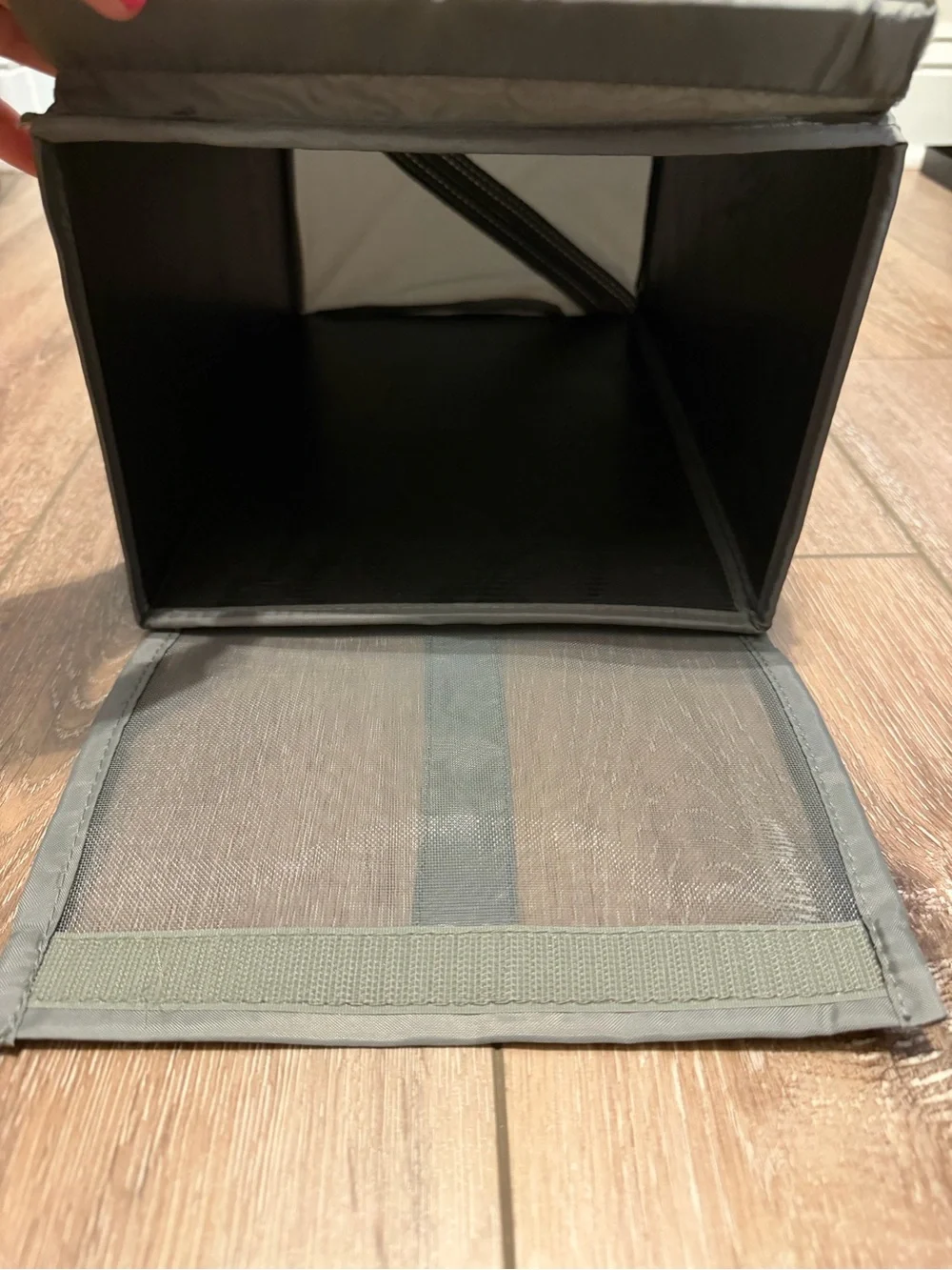 IKEA color dark